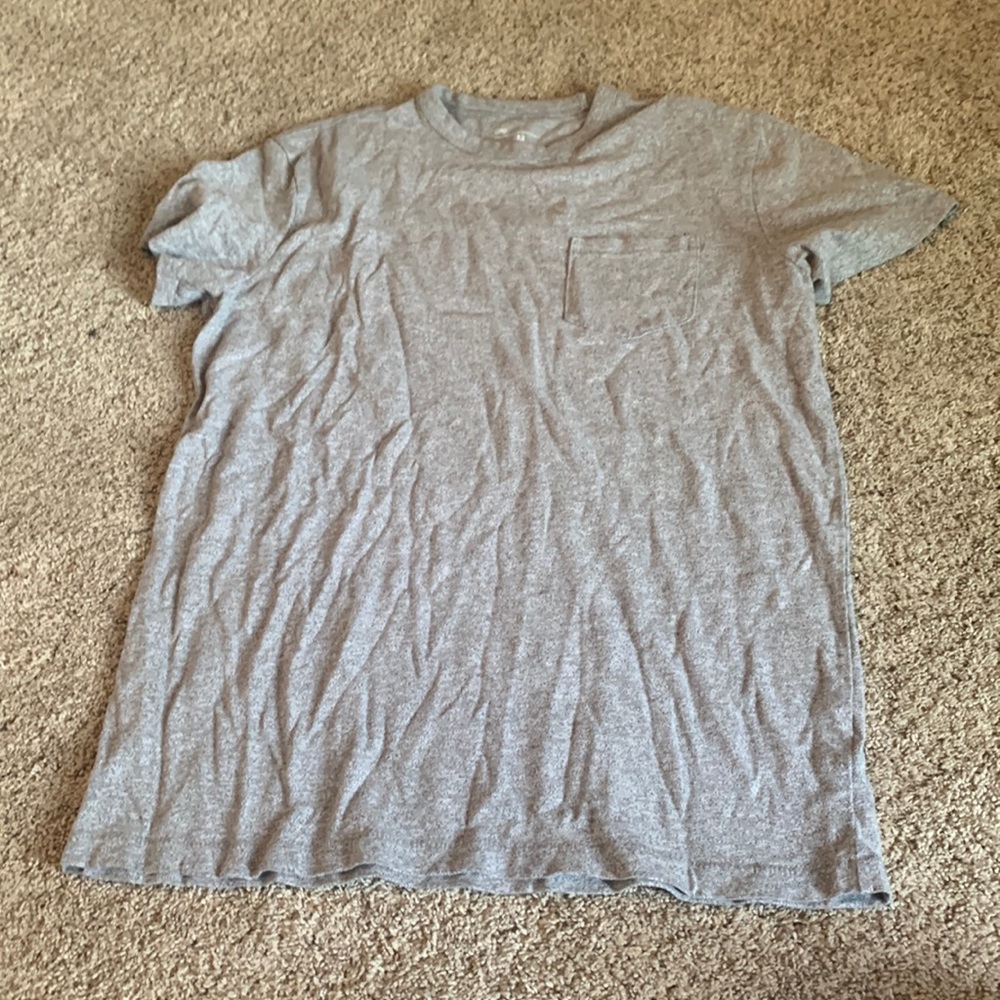 casual trendy grey shirt with pocket
